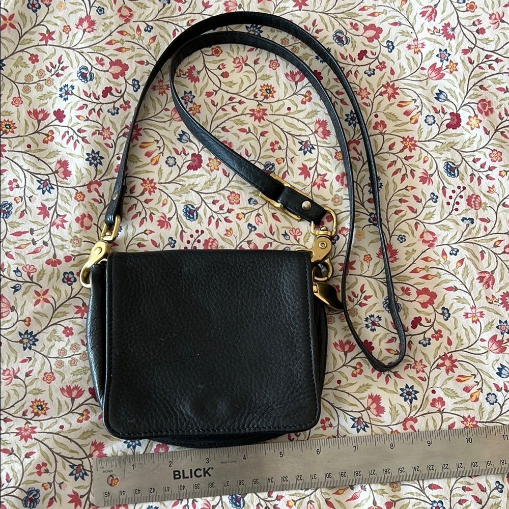 Libaire U.S.A Black Leather Crossbody Bag